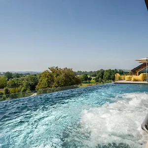 Hotel Wellness & Thermal Retreat Muehlbach, Bad Füssing